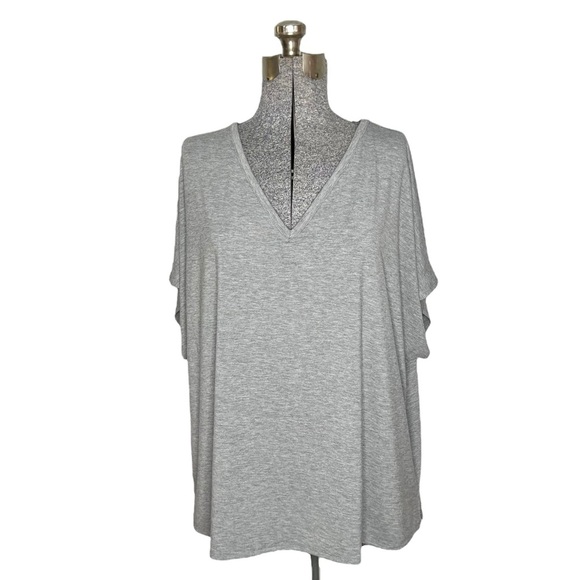 Lands’ End Heather Gray V Neck Rayon Blend Slouchy Short Sleeve Blouse - Picture 1 of 12